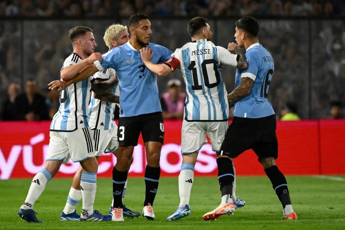 阿根廷vs乌拉圭时间